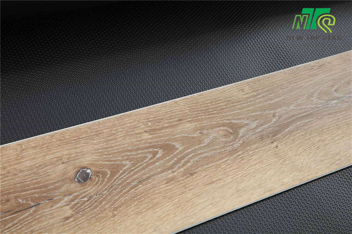 100Sq.Ft Vinyl Floor Underlay Embossed Pattern 1.5mm IXPE Underlayment